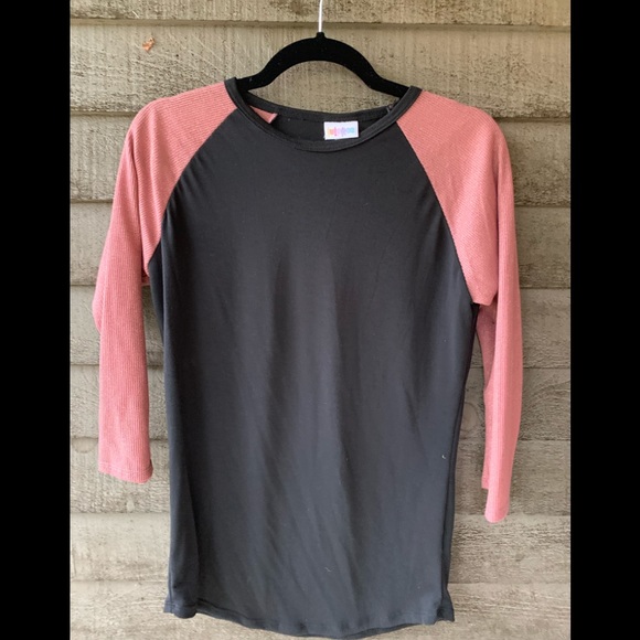 LuLaRoe Randy Tee - Picture 1 of 2
